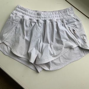 White lululemon shorts